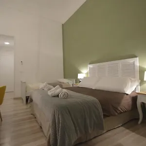  Bed & Breakfast Just Sleep Italia