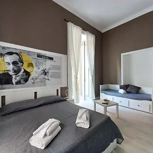  Bed & Breakfast Le Stanze Di Partenope Italia