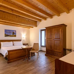  Bed & Breakfast Il Glicine Ristorante Italy